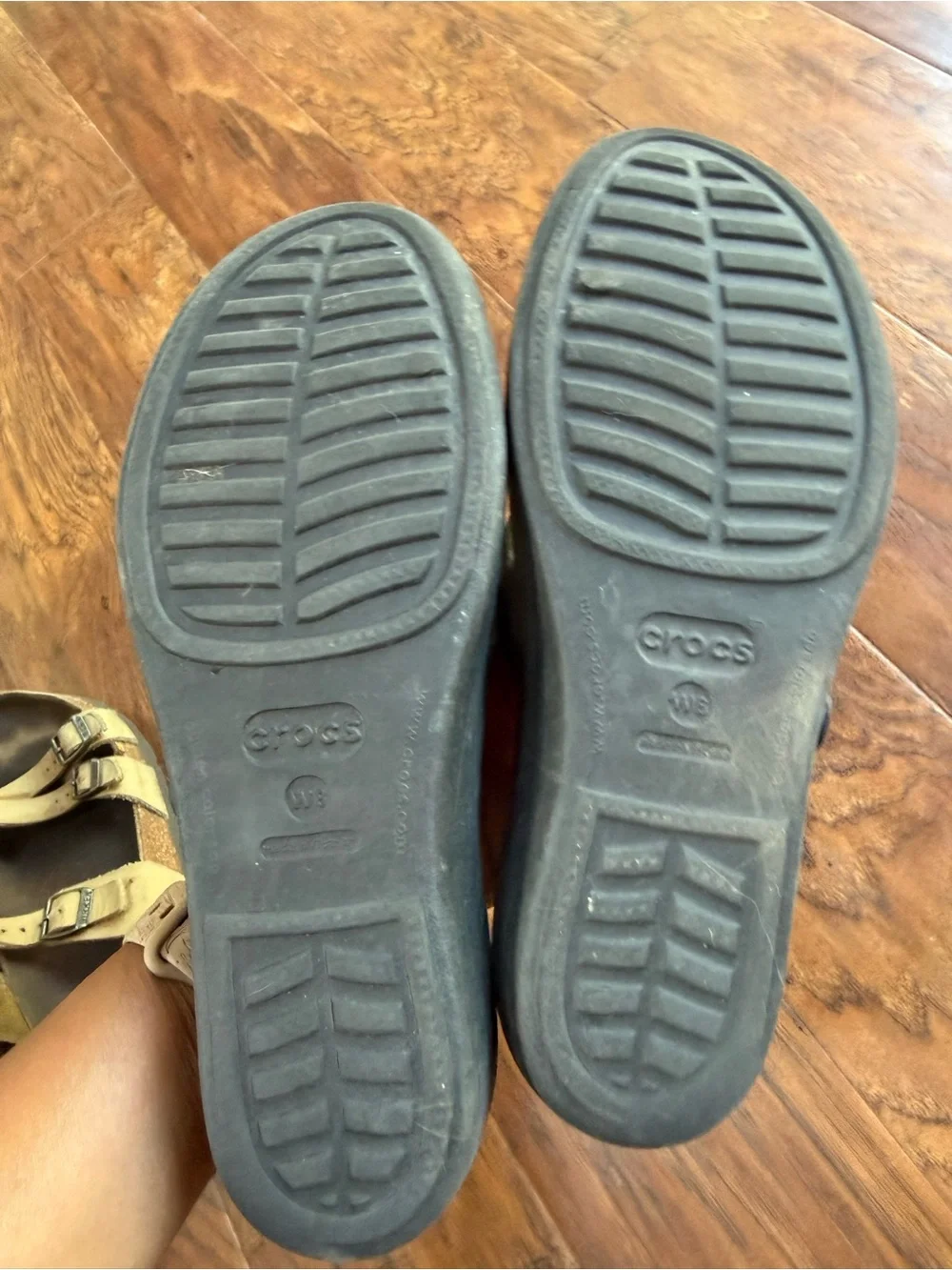 CROCS Women's Black Strappy Slide Sandals